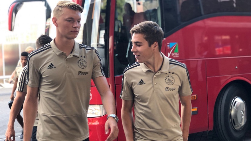 liveblog-nederlaag-ajax-anderlecht-spits-eert-nouri-18