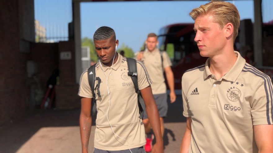 liveblog-nederlaag-ajax-anderlecht-spits-eert-nouri-17