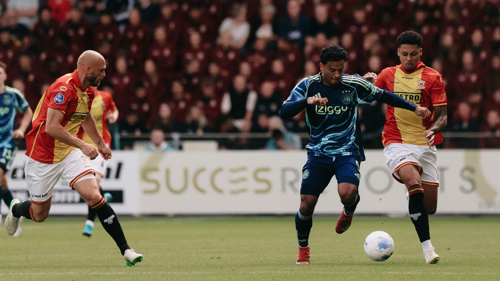 Negentig minuten lang: Go Ahead Eagles - Ajax