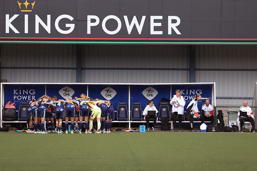 Ajax Vrouwen Leuven 18
