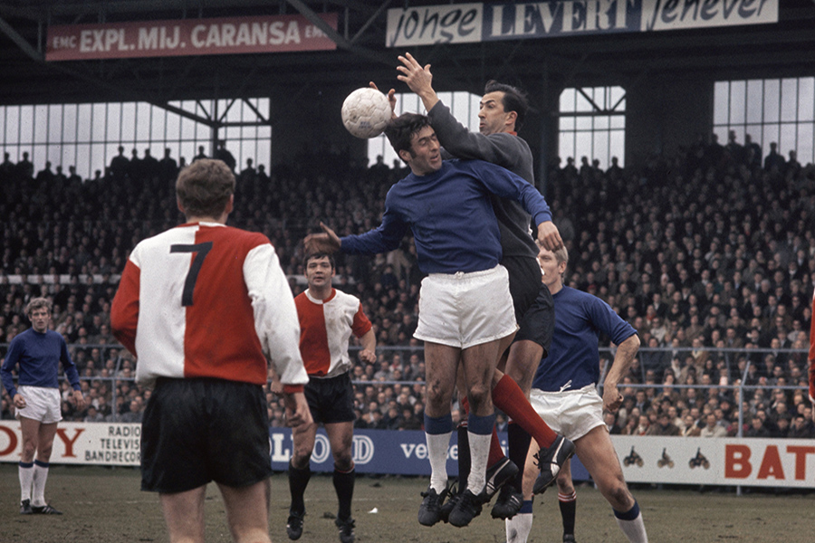 Klassieker Historisch Swart 900