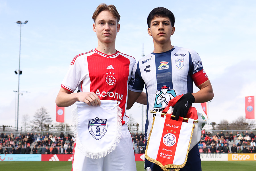 Pachuca Ajax Van Der Lans