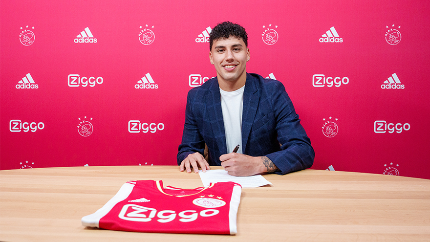 Jorge Sanchez Contractondertekening 880