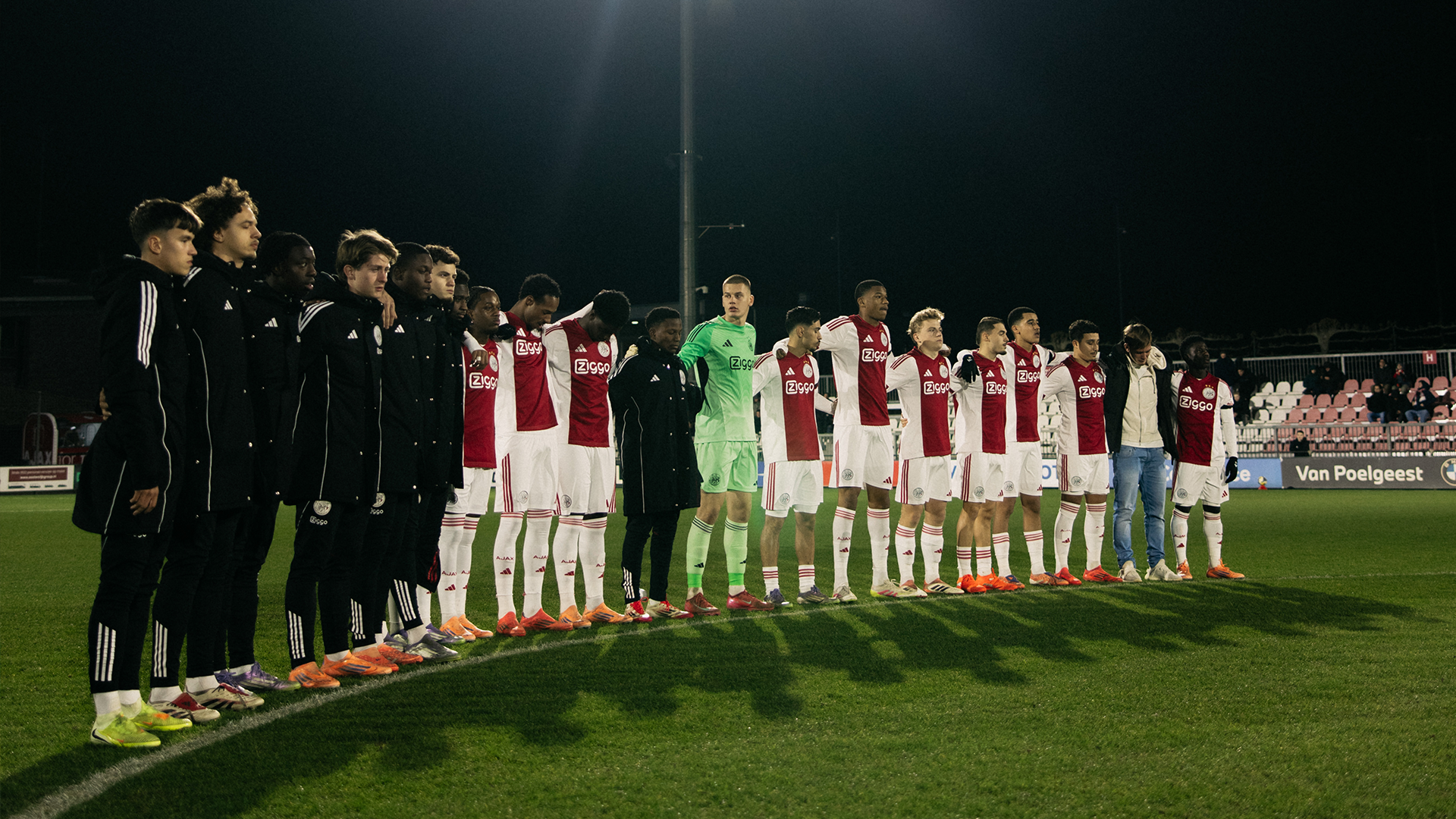 Jong Ajax verliest laatste duel van 2025