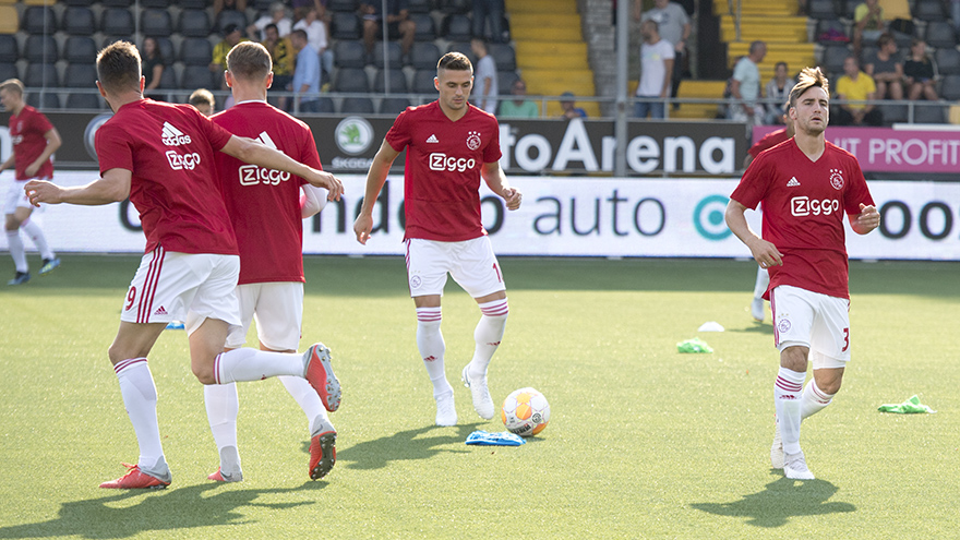 liveblog-tadic-bezorgt-stroperig-ajax-last-minute-zege-in-venlo-28