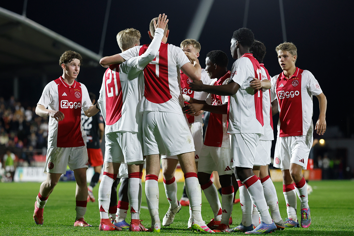 Jong Ajax Helmond Sport4