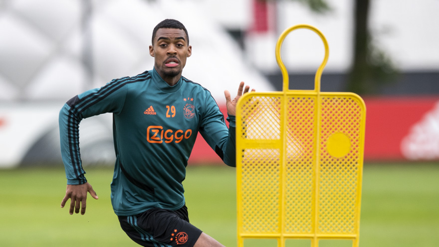 fotos-nu-ook-de-andere-helft-van-de-selectie-in-beeld-12