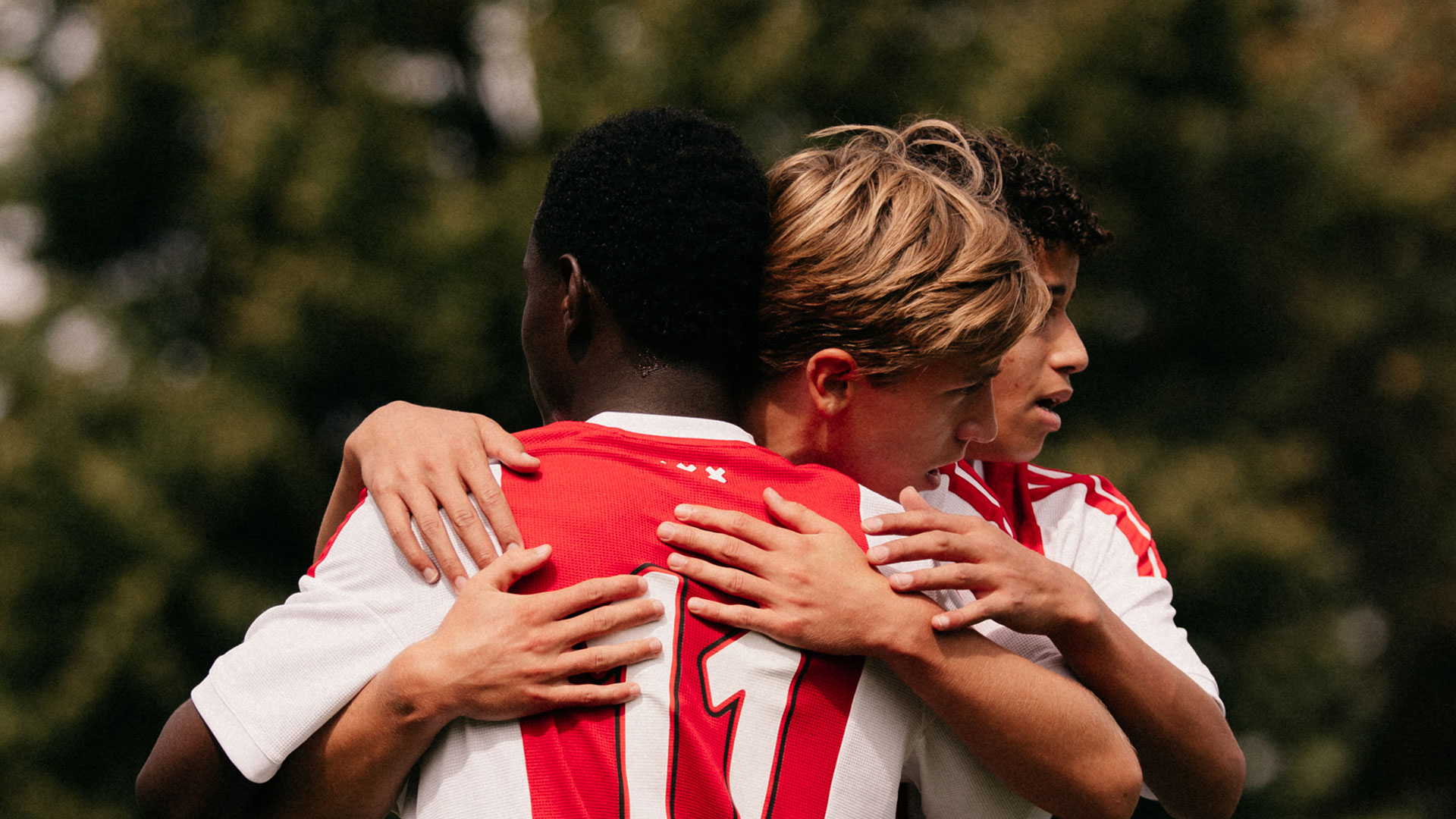 Highlights Ajax O17 - s.v. Hoofddorp O17 | Monsterscore op de Toekomst