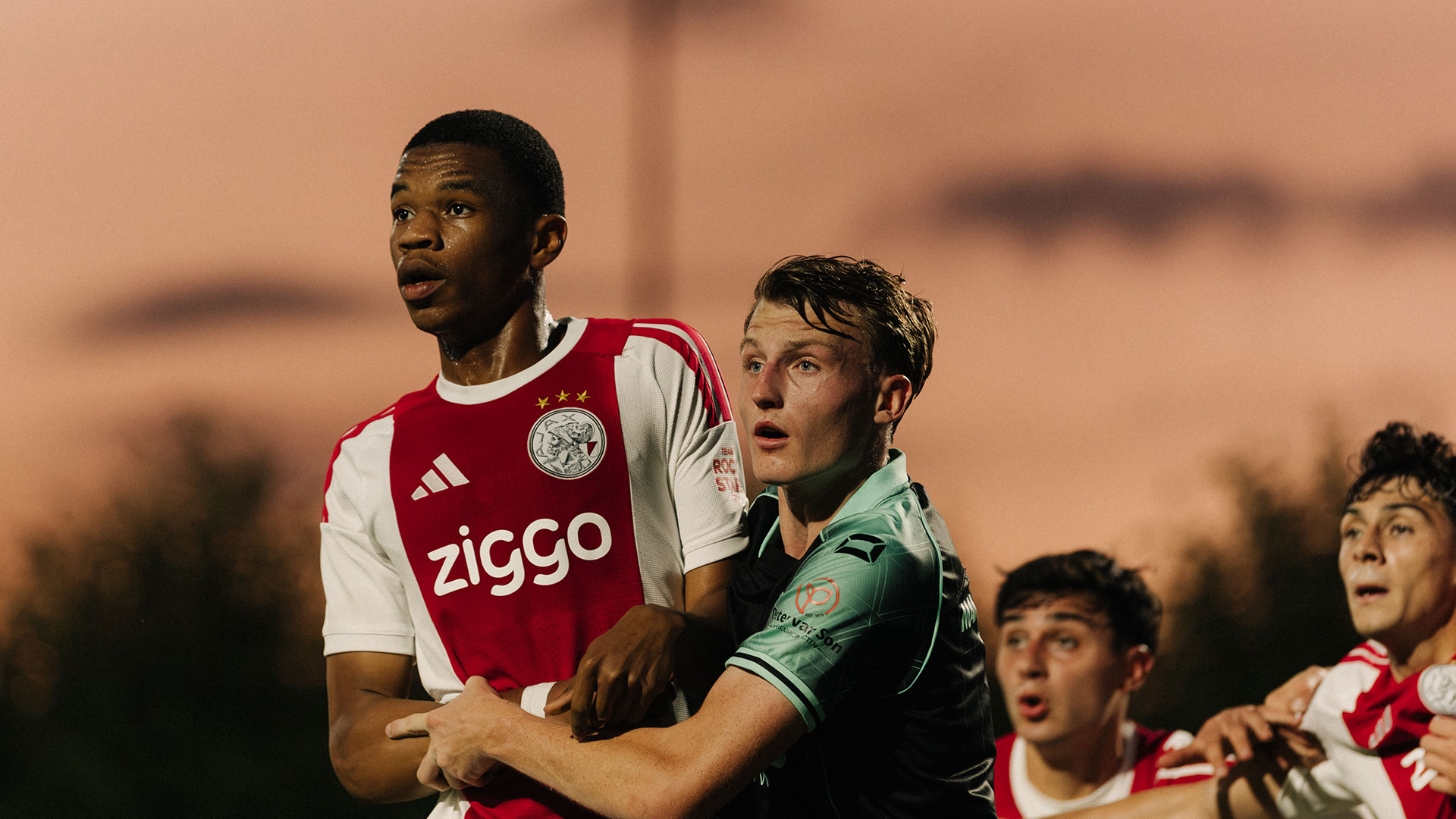 Jong Ajax ongelukkig onderuit tegen RKC