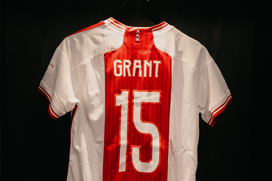 Ajaxvrouwenkleedkamergrant