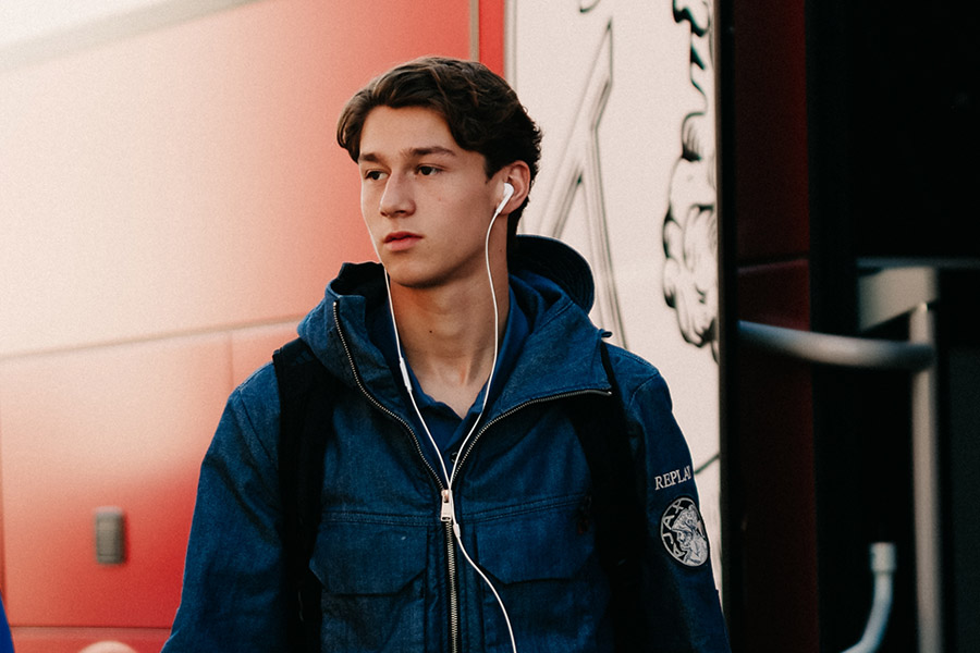 Van De Pavert Aankomst