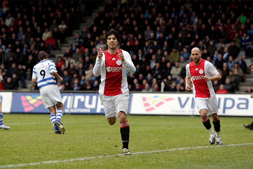 Suarez Scoort De Graafschap 900
