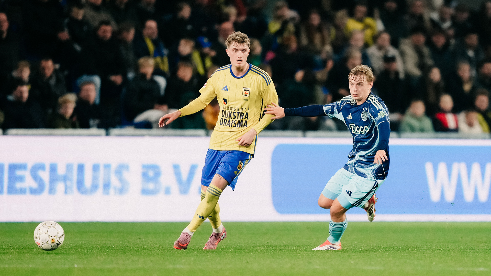 Jong Ajax onderuit bij SC Cambuur