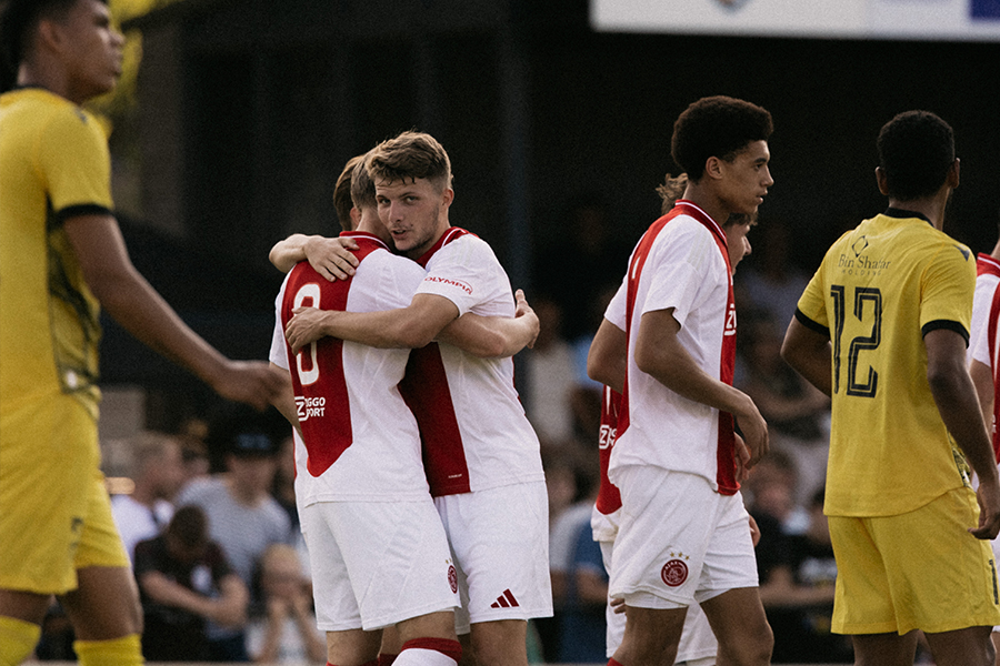 Rijkhoff En Gaaeij Na Goal