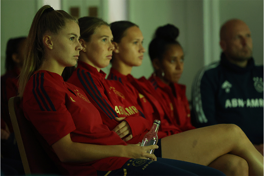 Pelova Kop Sabajo 900