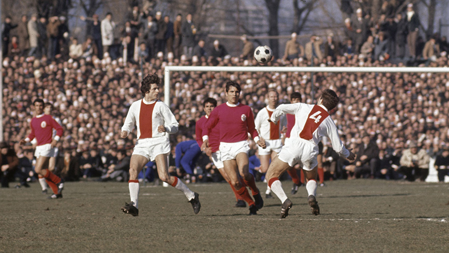 Benfica 6869 Vasovic Suurbier