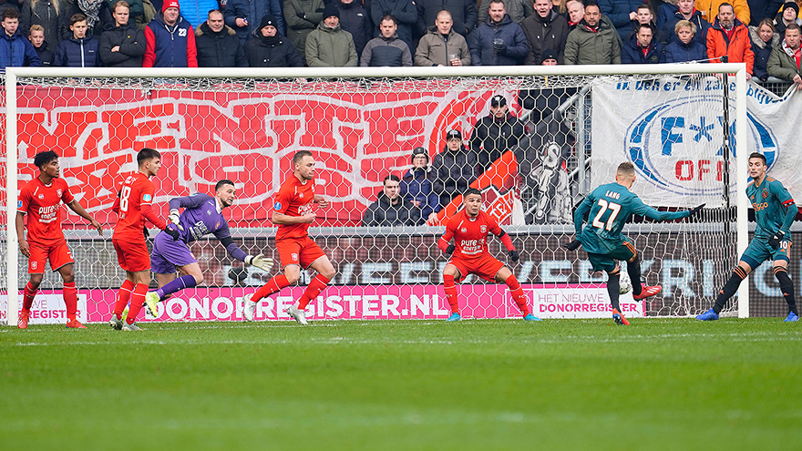 liveblog-fc-twente-ajax-huntelaar-2-lang-3-ajax-5-9