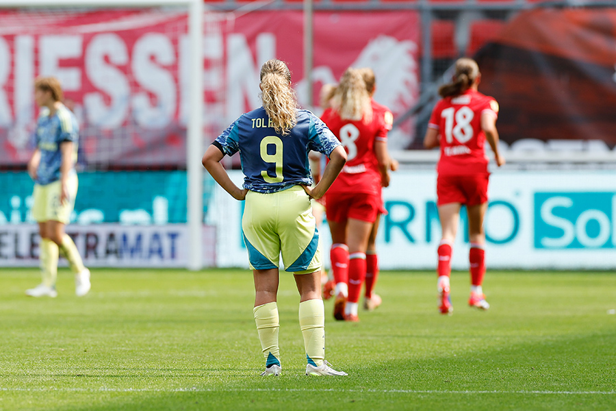1Tegengoal