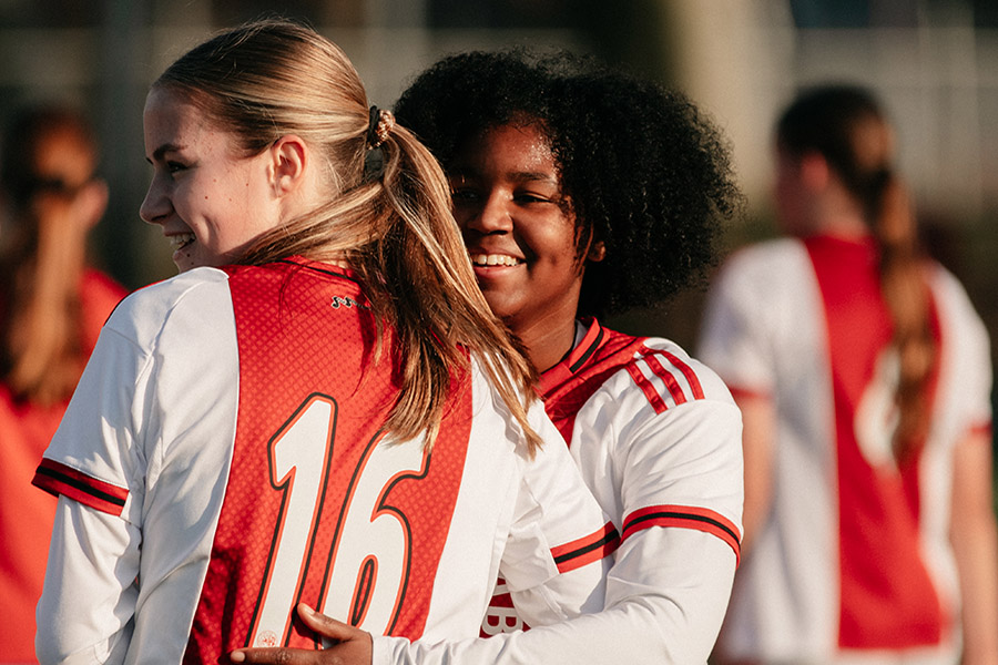 Ajax Vrouwen Talententeam 900