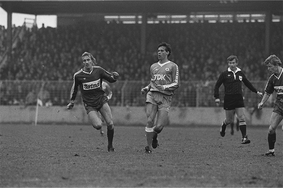Van Basten In Enschede 900