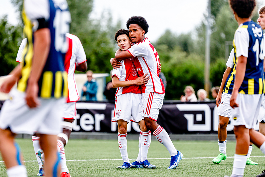 Ajax Fener 7