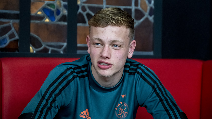 connection-de-waal-warmerdam-bespreken-alles-met-elkaar-1