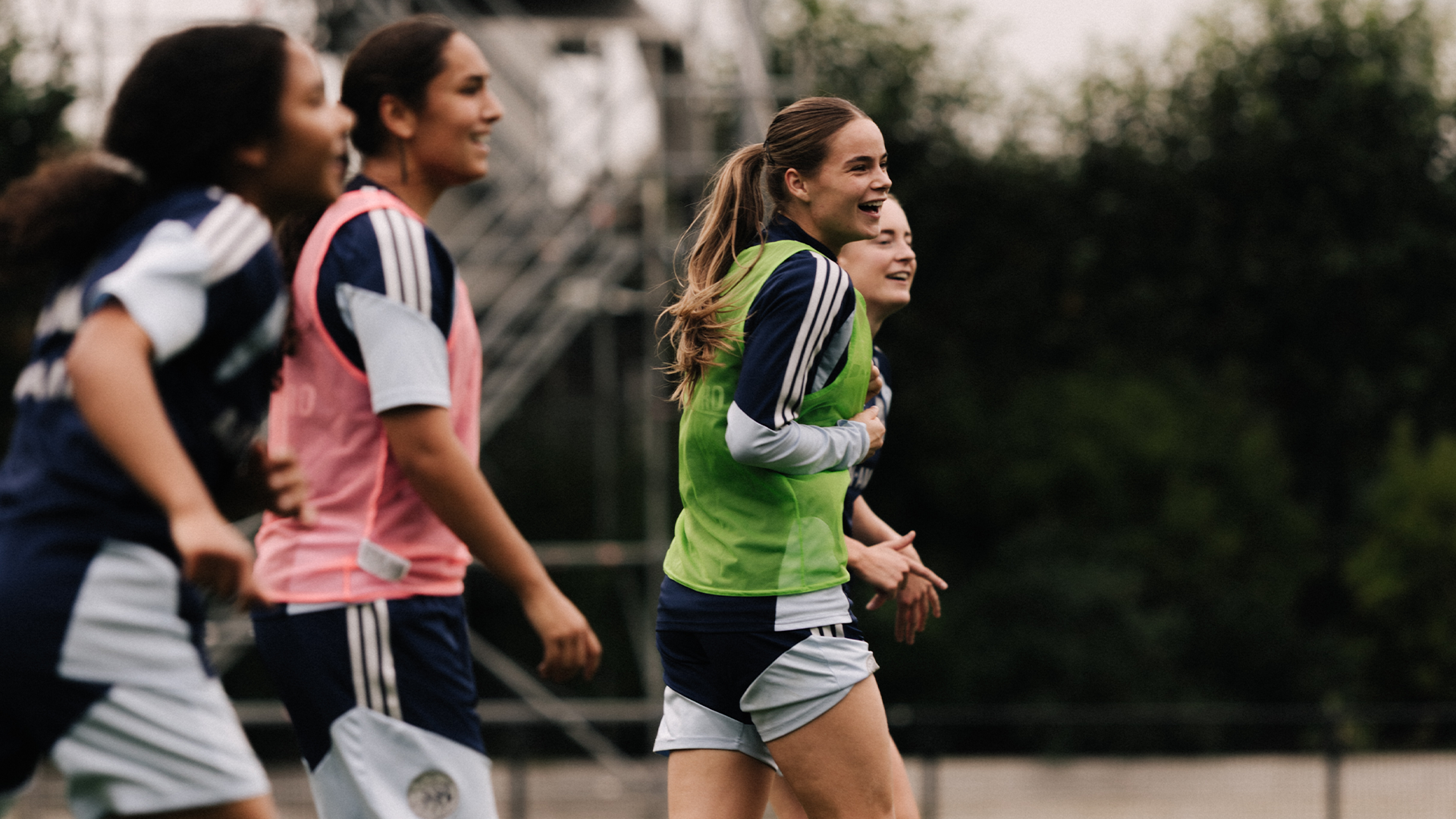 Thumb Header Ajax Vr