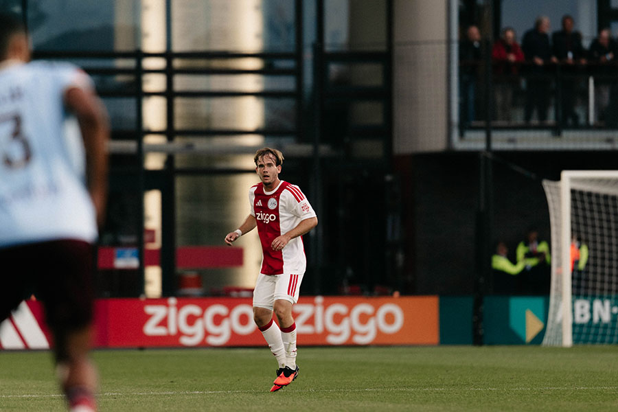 Jongajaxemmen8