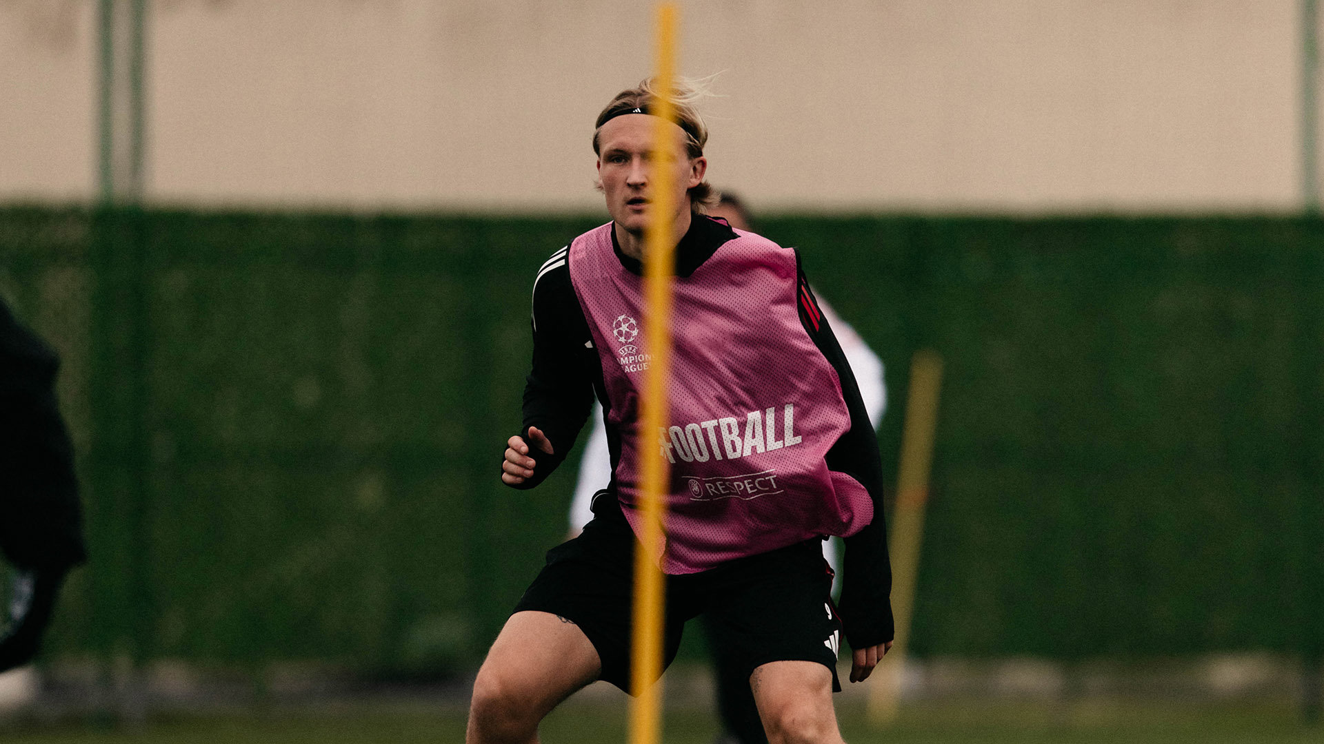 Training 1920 Dolberg