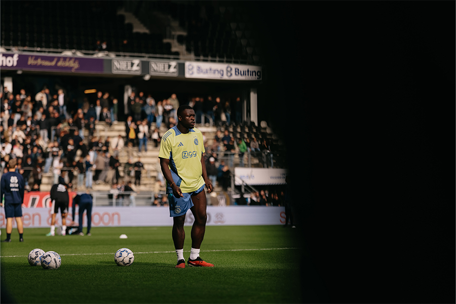 Warmingupheraclesuit