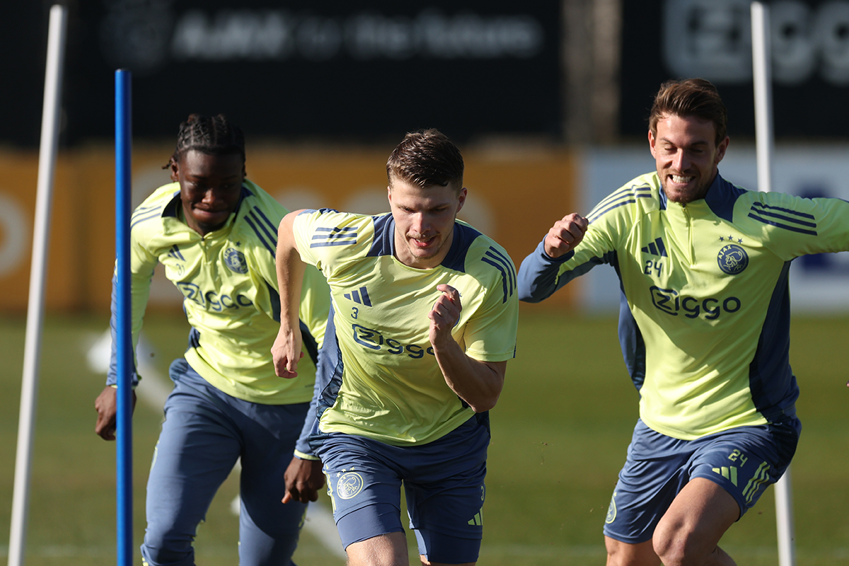 Training Ajax Frankfurt 1
