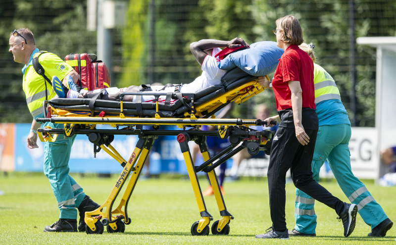 liveblog-nederlaag-ajax-anderlecht-spits-eert-nouri-22