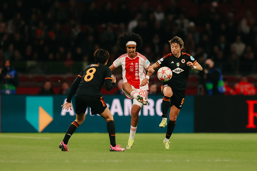 1Yohannes Volley 900