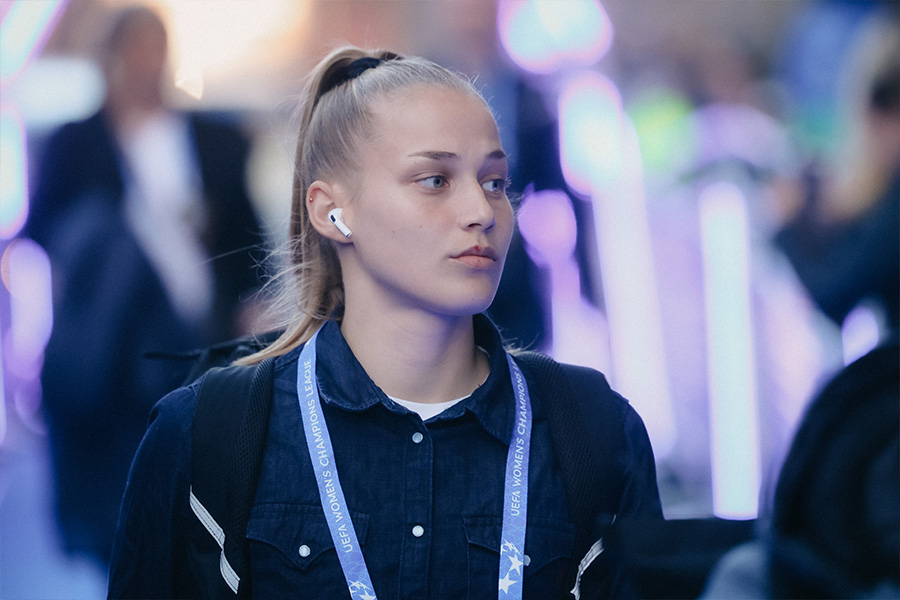 Aankomstvrouwen900 4