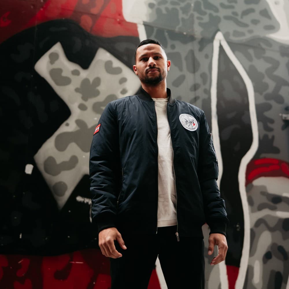 Y4M8w7149JiDTdyEGqUTqQ==